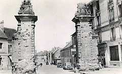 60 Crepy en Valois Rue de Paris